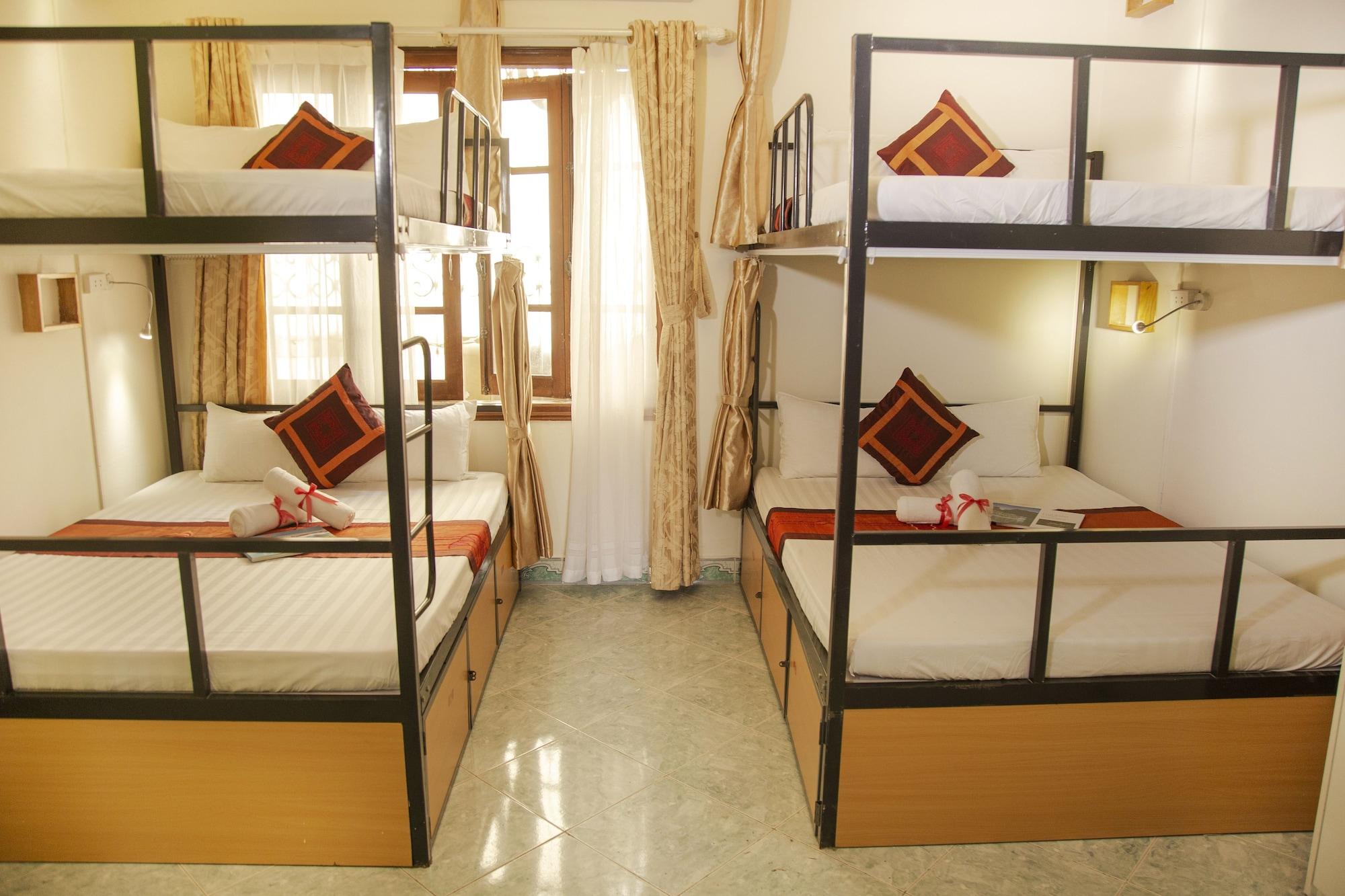 Joy Hotel