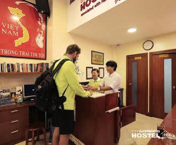 Khách sạn Joy 2*